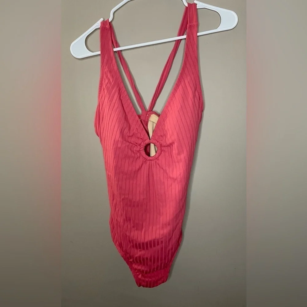 Kona Sol Women's Swimsuit One Piece Wide Ribbed Ring Medium Coverage Size L